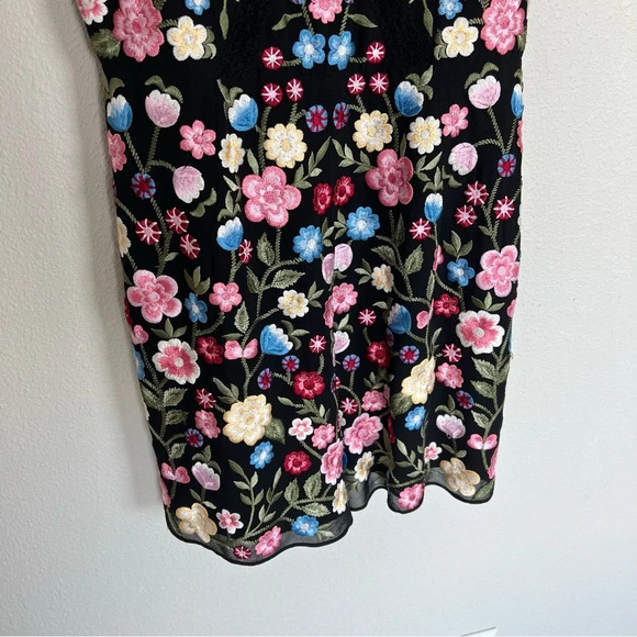 NWOT Needle And Thread Flower Foliage Playsuit Sleeveless Romper Black Multi 4 - Picture 5 of 12